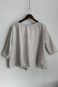 ALBUM DI FAMIGLIA Cream poplin top