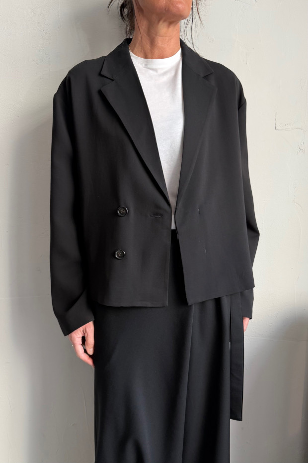 ISABEL BENENATO short oversize double breasted jacket