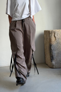 ISABEL BENENATO Wide cargo pants with suspenders