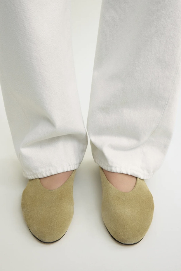 TOTEME Slip suede ballerinas cashew