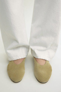 TOTEME Slip suede ballerinas cashew