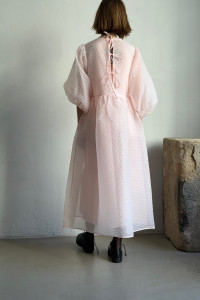 CECILIE BAHNSEN Darmen šaty v růžové barvě