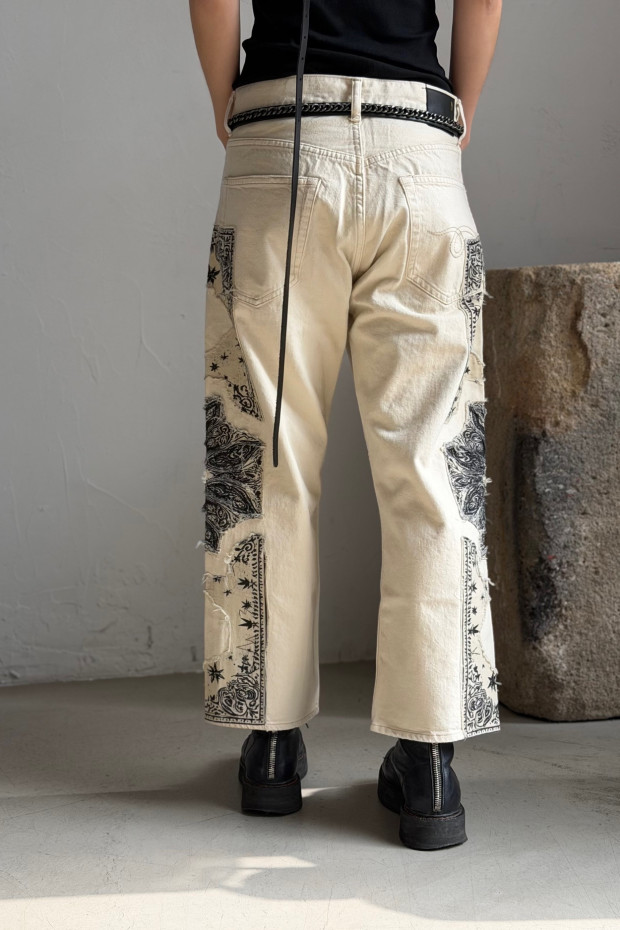 R13 X-boyfriend jeans s bandana aplikací